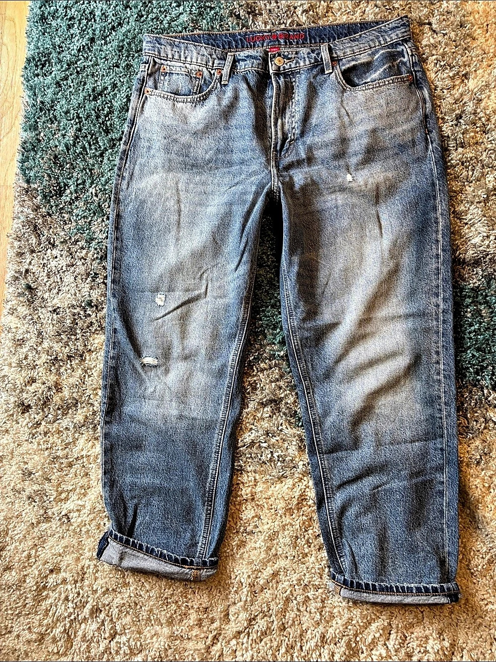 Lucky Brand Boy Mid Rise Relaxed Straight Relaxed Straight Jeans in Blue